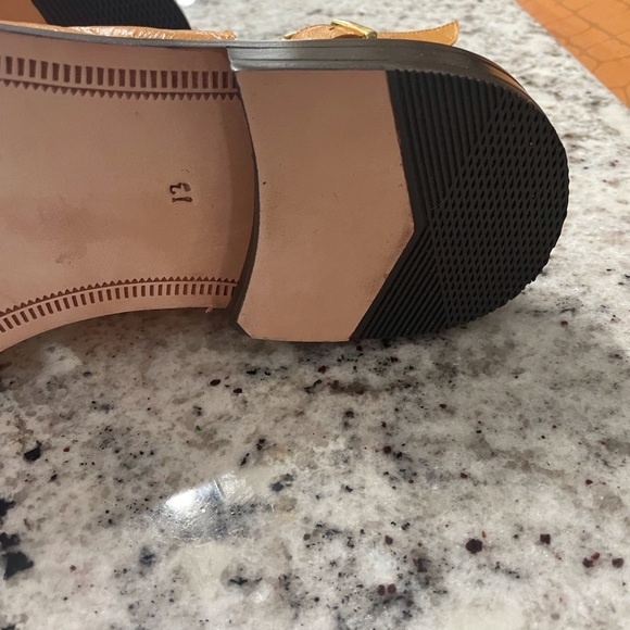 Tan and Gold Textured Leather Sandals with Slip-On Design - Picture 6 of 7